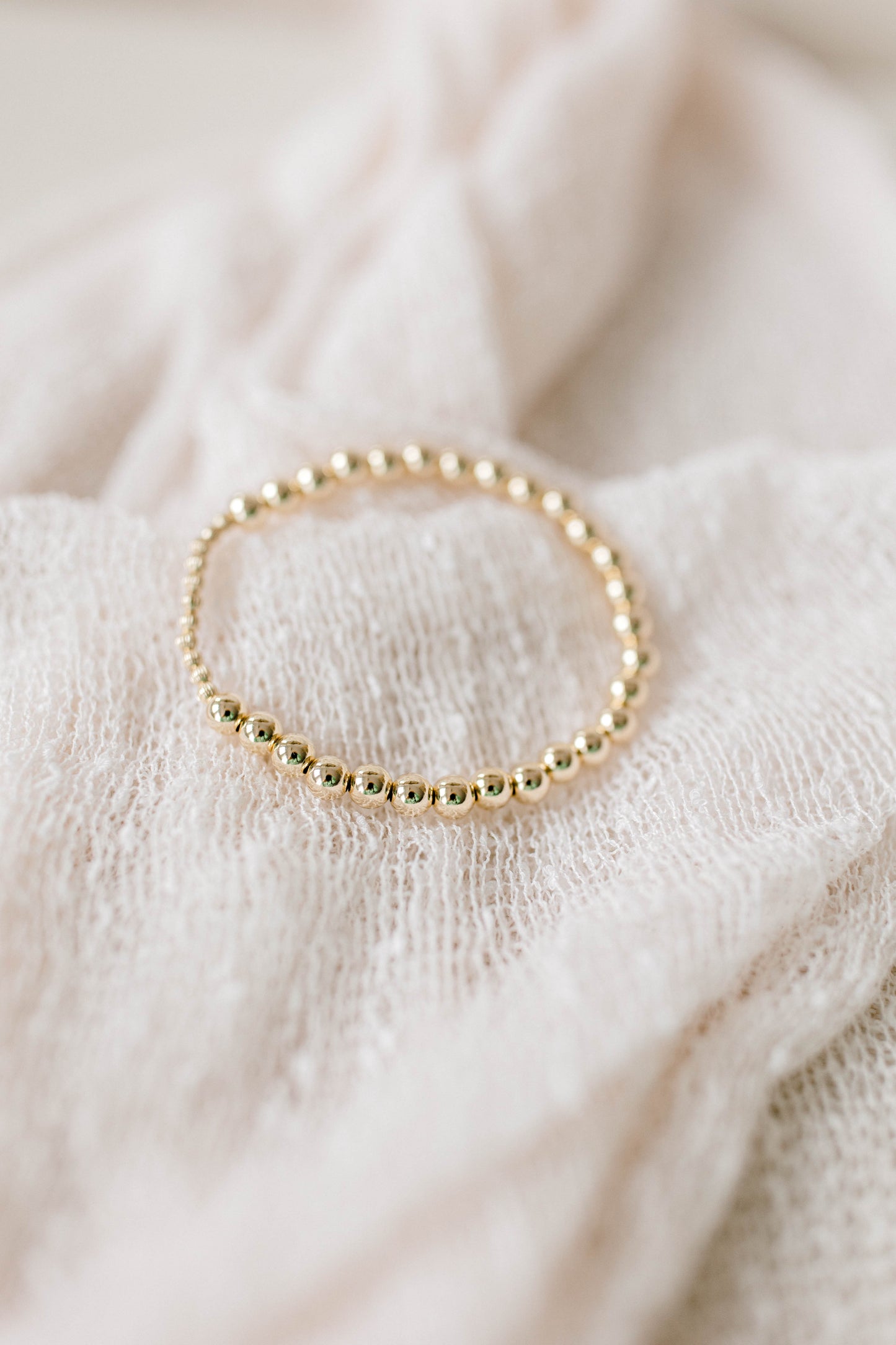 "For I know the plans I have for you," declares the Lord, "Plans to prosper you and not to harm you, plans to give you a hope and a future." This bracelet serves to remind you that God loves you and has a wonderful plan for your life. This bracelet symbolizes scripture with twenty-nine 5mm beads and eleven 3mm corrugated beads.
This bracelet is a one size fits most. If special sizing is needed please send us a message.