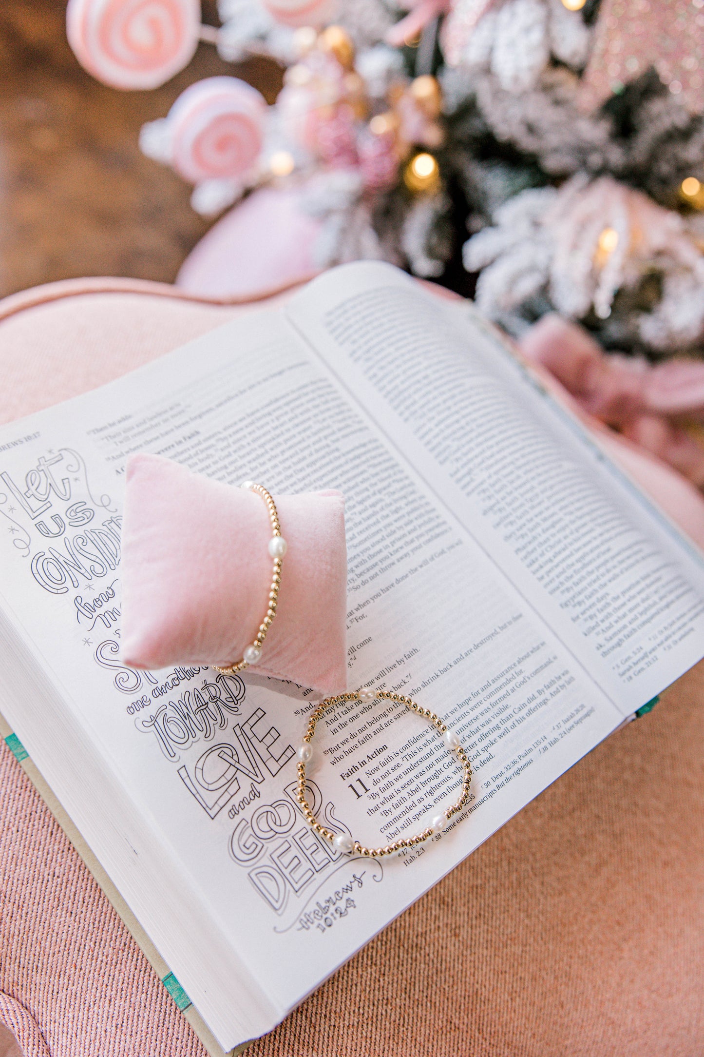 Hebrews 11:1 Bracelet