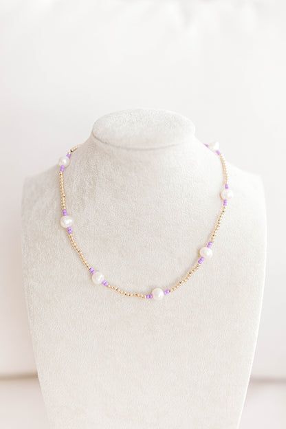 Just like our popular pearly pop bracelets, but in necklace form! The perfect piece for when you need a 'pop" of color!  Cute alone or layered with other pearly pops! 15 in with 2 in extender, fresh water pearls, seed beads, gold filled beads, gold filled clasp, and jump rings.